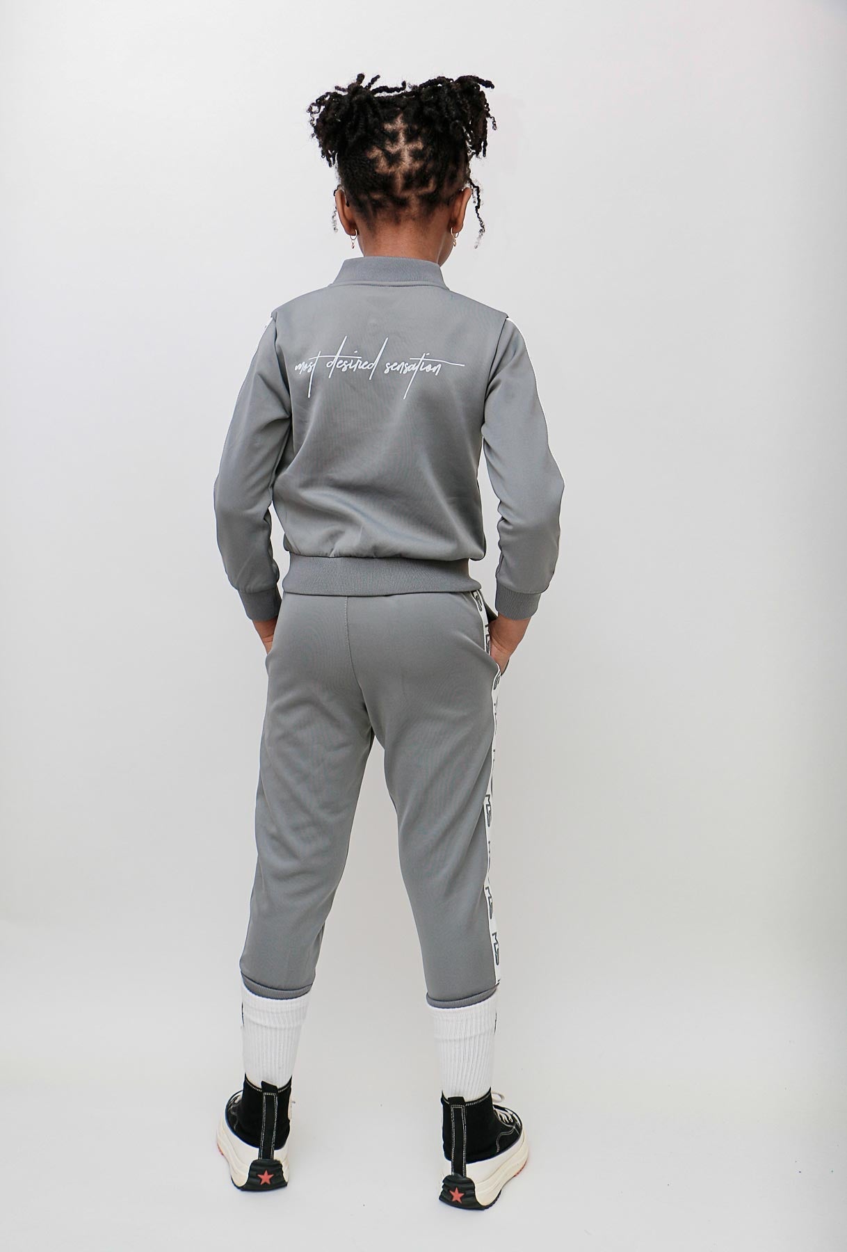 Womens Tracksuit Set | KITALI CRIANÇA Conforto e Estilo
